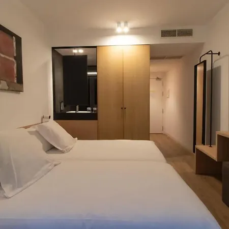 Hotel Cortabitarte 3*