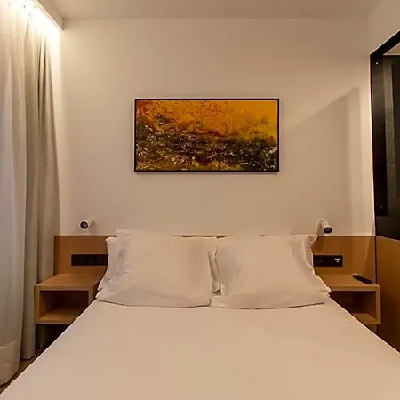 Otel Cortabitarte