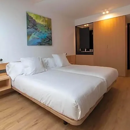 Otel Cortabitarte 3*