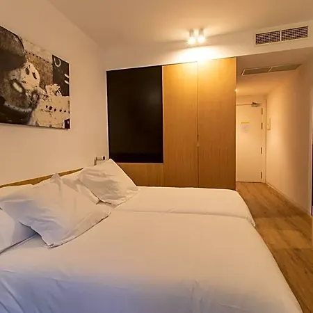 Otel Cortabitarte